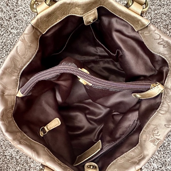 Coach Bag - Picture 7 of 8